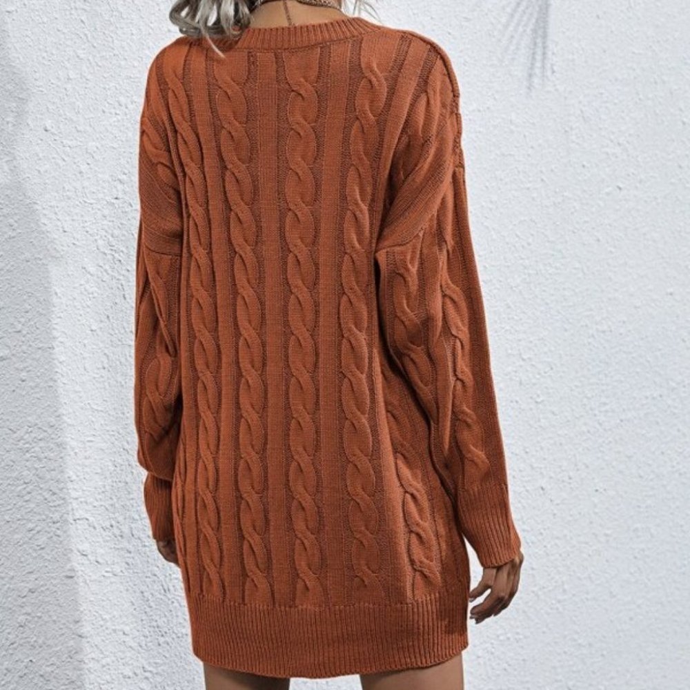 oversized chunky knit cable sweater dress - Picture 5 of 5